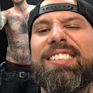 Meet your Posher, Aaron